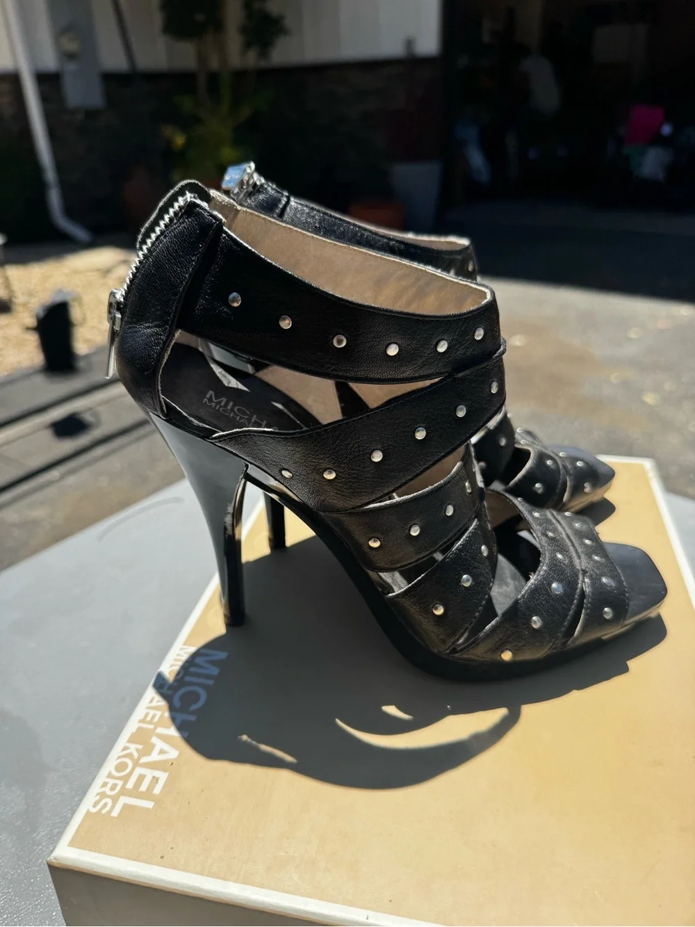 Michael Michael Kors Astor Black Leather Studded Heeled Sandals | Size 8.5